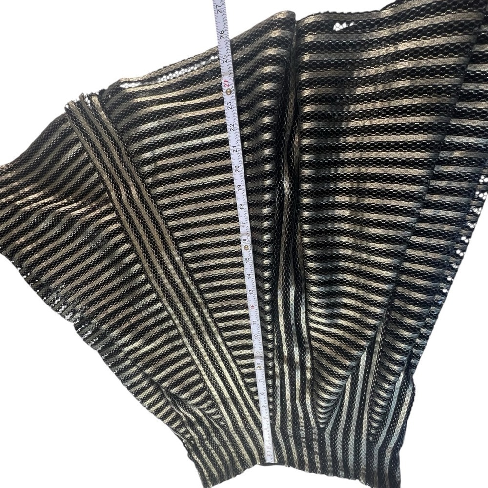 New York & Company Mix Media Two-Piece Skirt and Top Set Size 6/Small - Picture 6 of 16